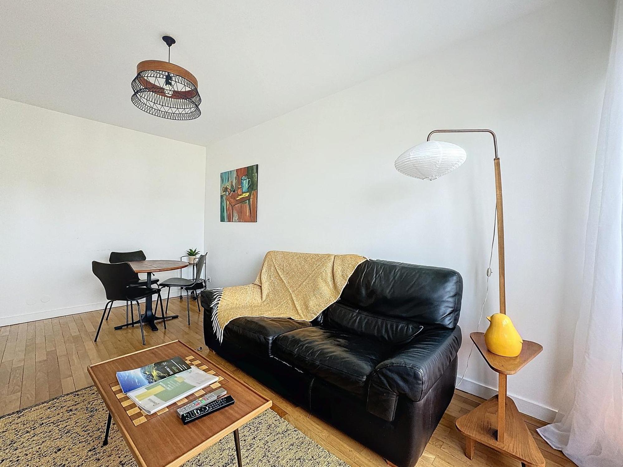 La Lassolas - Charmant T2 Avec Balcon Et Garage ชามาลิแยร์ ภายนอก รูปภาพ